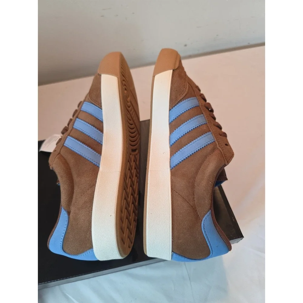 Adidas Nora Unisex New With Box Sneakers Men 11 Women 12 Brown/Blue JP8595 Skate